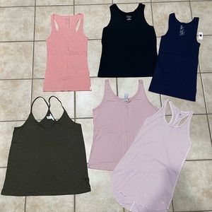 6 pc NEW Tank Top 2 pc Gap 2 pc H&M A/X Banana Republic mix size S and M NEW